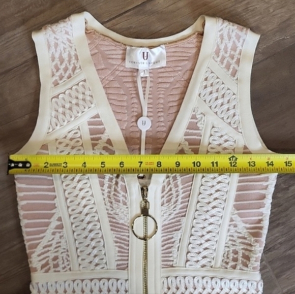 UK Forever Unique Sleeveless Embroidered Bodycon Bandage Dress, Size 0 - Picture 6 of 16